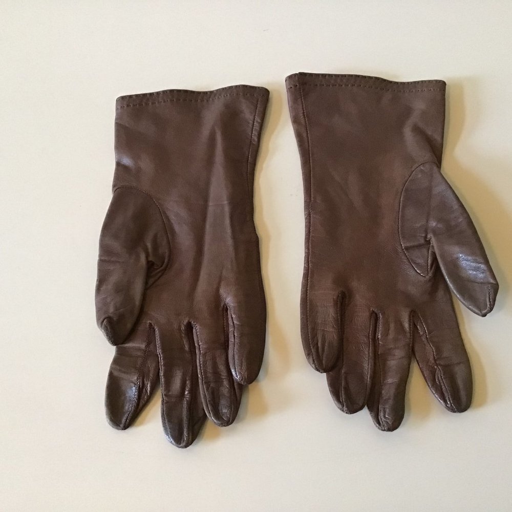 L Magnin Womens Size 7 1/2 Brown Leather Driving Gloves, Great Condition